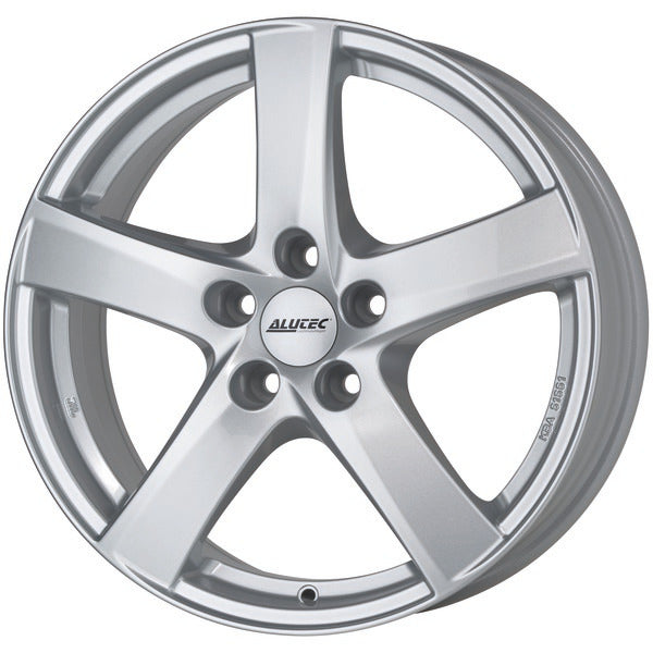 Komplette vinterhjul til Volkswagen T-Roc med Alutec Freeze 17"