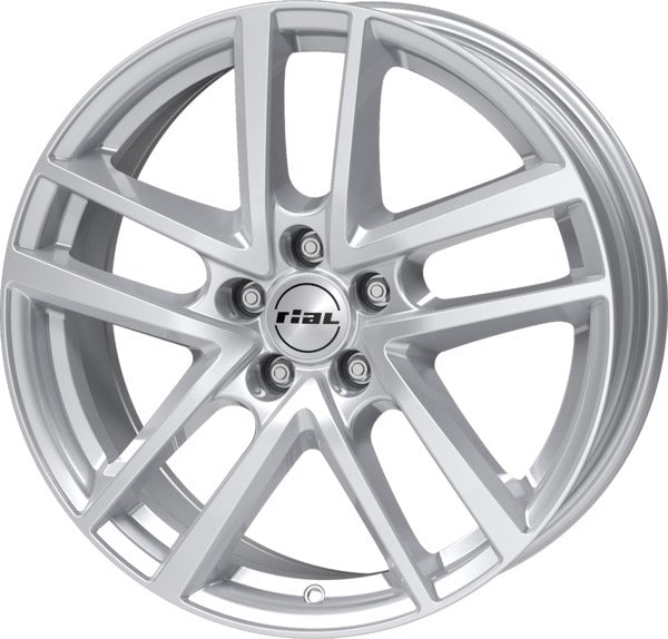 Komplette vinterhjul til Skoda Elroq med Rial Astorga 19"